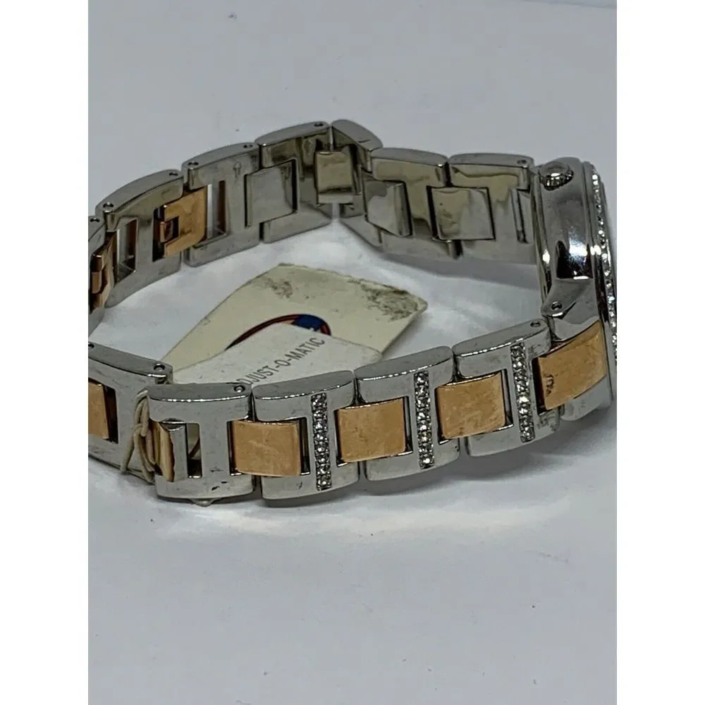 Fossil Women’s ES3405 Analog Two-tone Stainless Steel Watch FR35